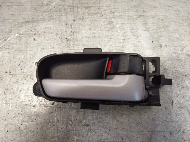 Ручка двери задняя правая Suzuki Grand Vitara 2006 Универсал J20A 8311065J10 контрактная