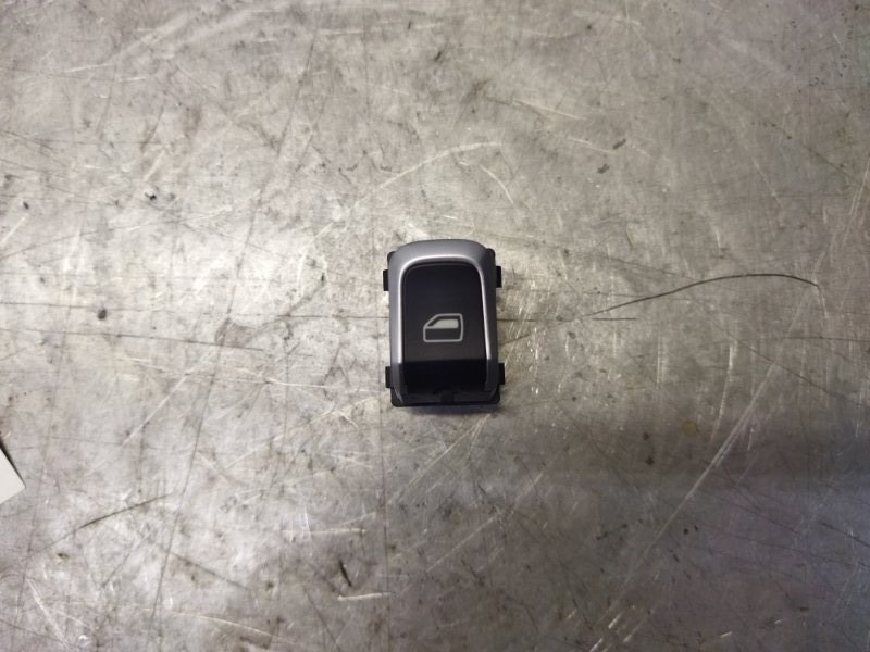 Кнопка стеклоподъемника Audi 2007-2020 8K0959855A новая