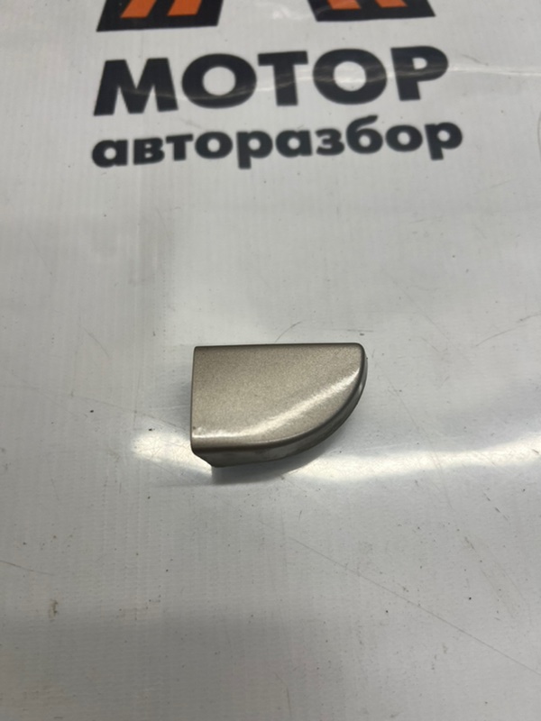 Продолжение ручки двери заднее левое Chery Bonus A13/ ZAZ Forza 2011 SQR477F A13L6205253 Б/У