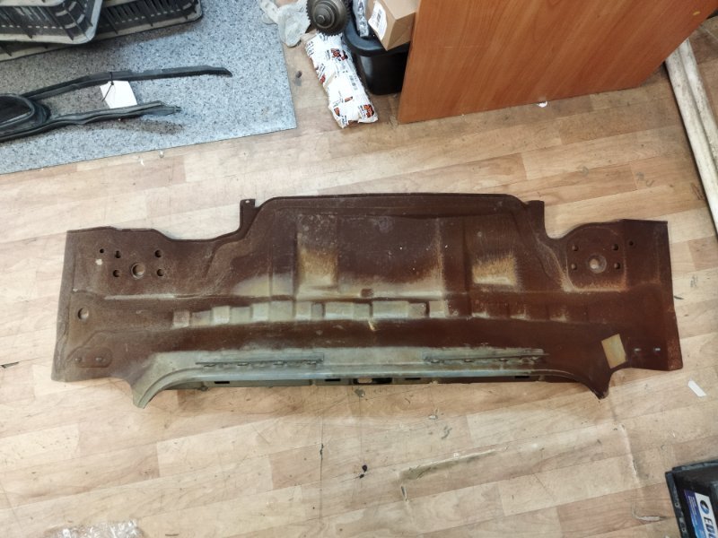 Панель задка solano 2010-2016 Панель задка solano 2010-2016