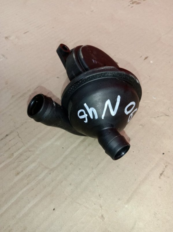 Клапан вентиляции картерных газов (квкг) Bmw 3-Series E90 N46B20 2007