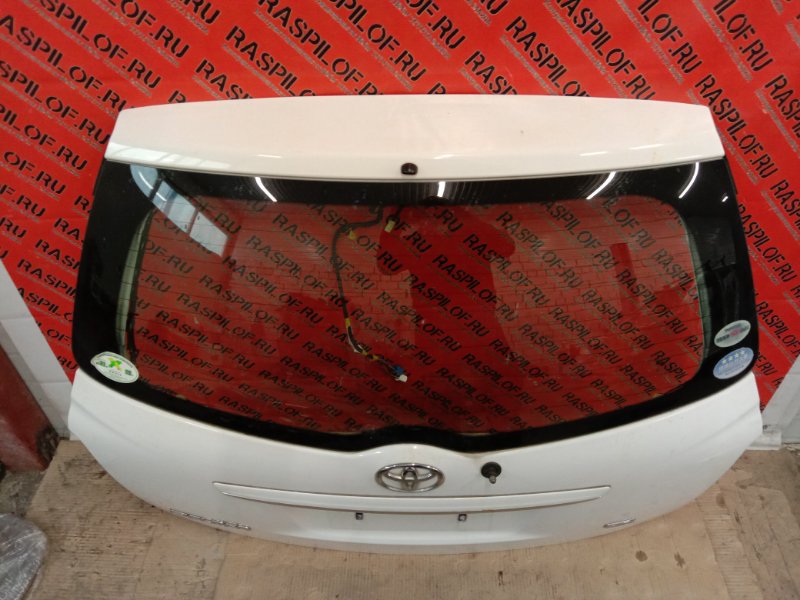 Дверь задняя багажника Toyota Corolla Fielder NZE144 1NZ-FE 2010