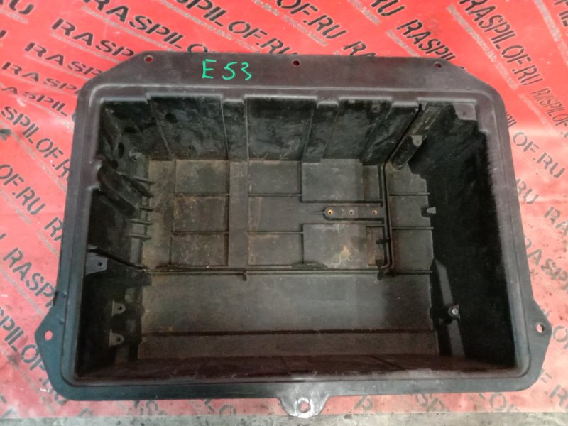Контейнер в багажник Bmw X5 E53 M62B44 2002