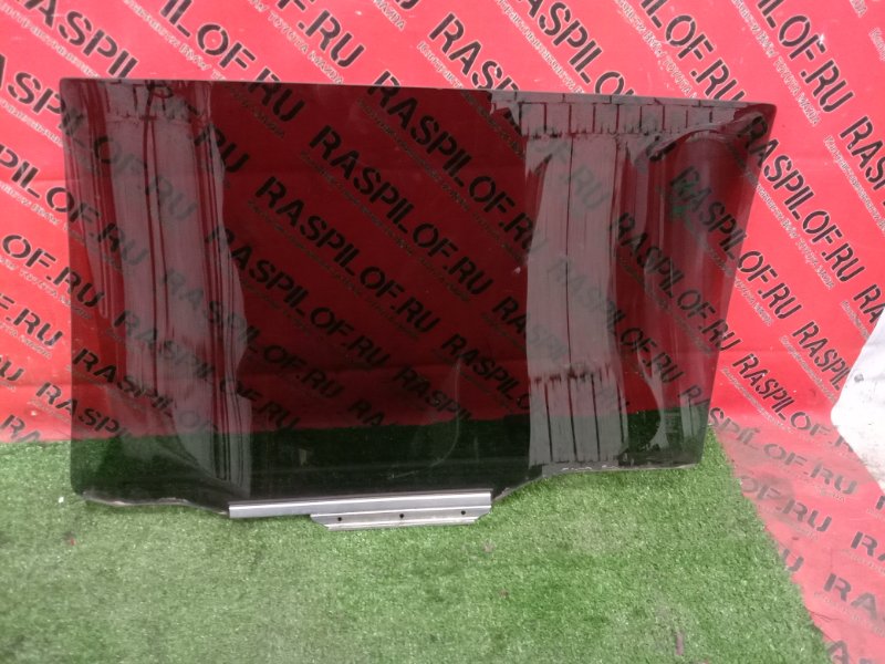 Стекло боковое Toyota Corolla Fielder ZZE122 1ZZ-FE 2003 заднее правое (б/у) Стекло боковое Toyota Corolla Fielder ZZE122 1ZZ-FE 2003 заднее правое (б/у)