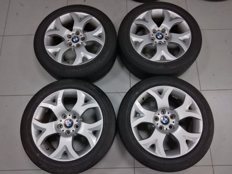 Колесо R18 / 255 / 45 Bridgestone REGNO 5x120 лит. 51 зад и 46 передET