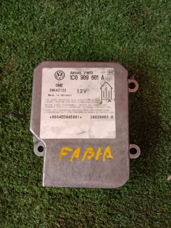 Блок управления air bag Skoda Fabia 6Y AZE 2002