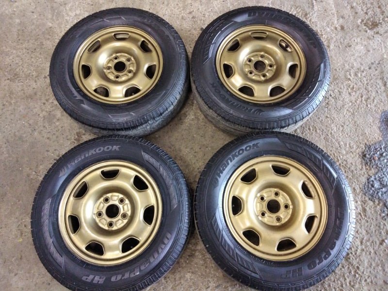 Колесо R16 / 215 / 70 Hankook DynaPRO HP 5x114.3 штамп.