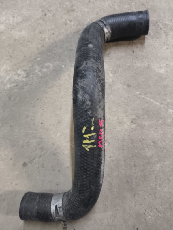Патрубок Toyota Harrier MCU15 1MZ-FE 2001