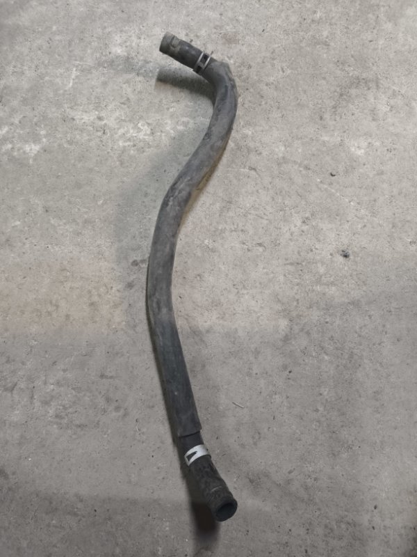 Патрубок Toyota Harrier MCU31 1MZ-FE