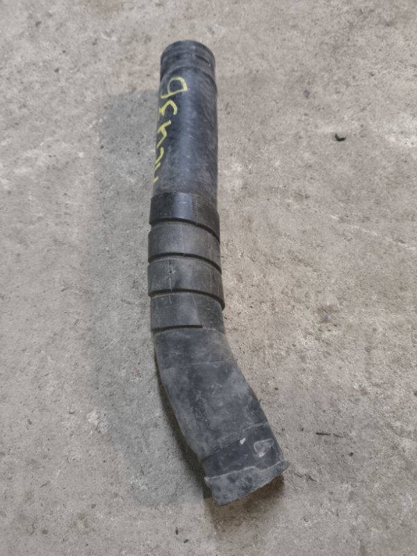 Патрубок Toyota Harrier MCU36 1MZ-FE