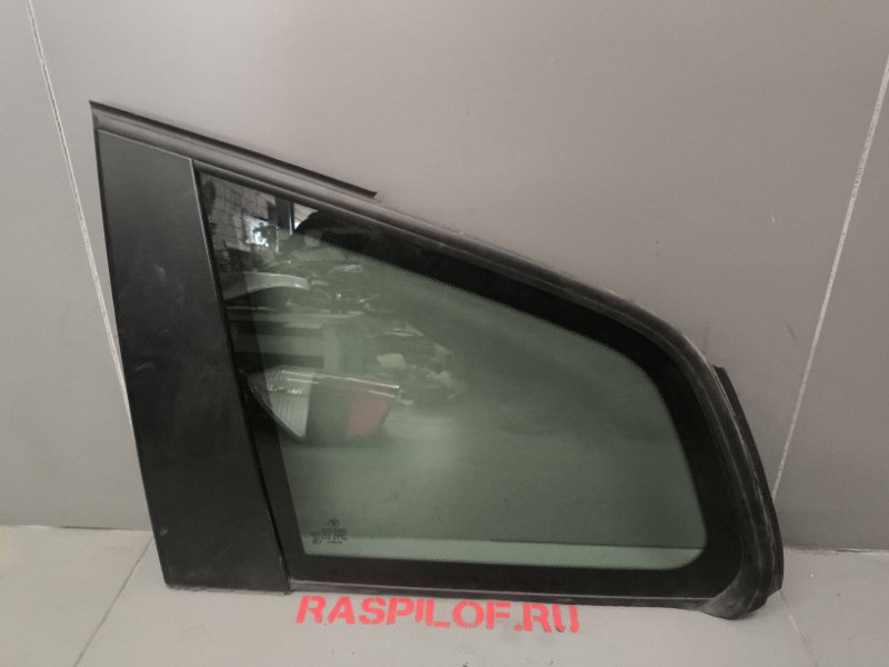 Стекло собачника Bmw X3 E83 N52B30 2007 заднее левое
