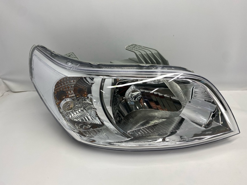 Фара Chevrolet Aveo T255 2008 передняя правая
