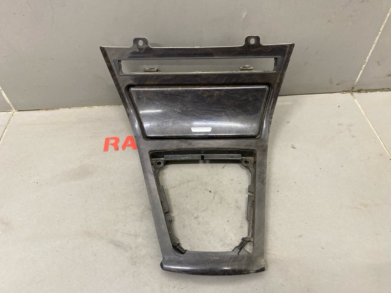 Консоль кпп Bmw X3 E83 N52B30 2007