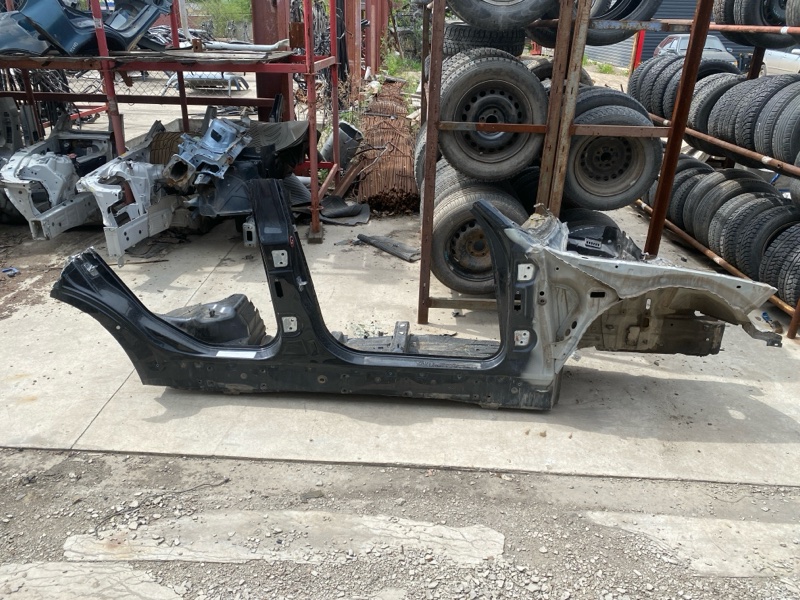Порог Bmw X3 E83 N52B30 2007 правый