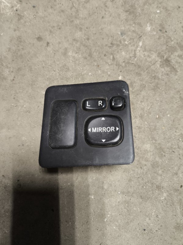 Переключатель регулировки зеркал Toyota Harrier MCU35 1MZ-FE