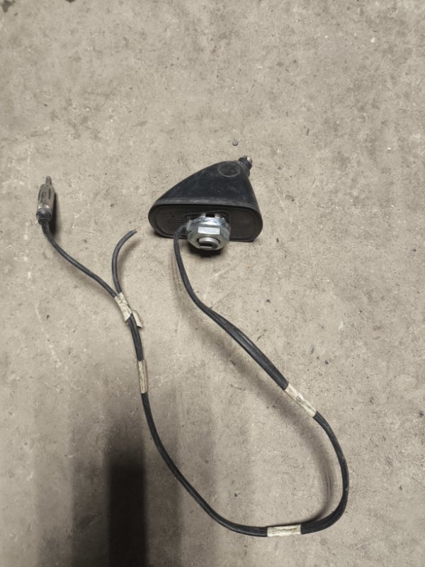 Антенна Toyota Harrier MCU36 1MZ-FE (б/у)