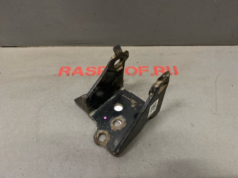 Кронштейн двигателя Toyota Corolla ZZE120L 4ZZ-FE 2006 (б/у)