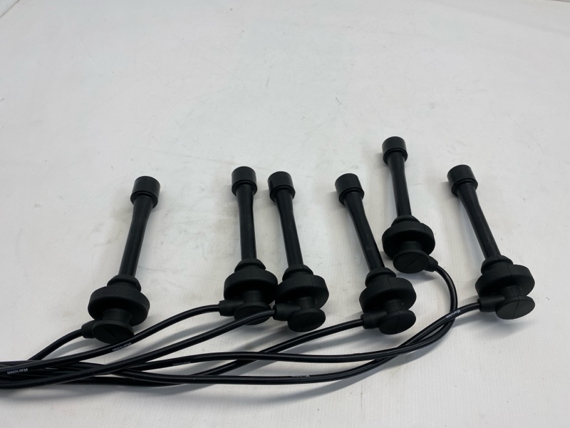 Провод высоковольтный Mitsubishi Montero Sport K96W 6G72 2003 Провод высоковольтный Mitsubishi Montero Sport K96W 6G72 2003