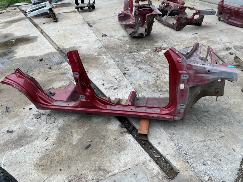 Порог кузова NISSAN Almera Classic B10 QG16 2008 правый (б/у)