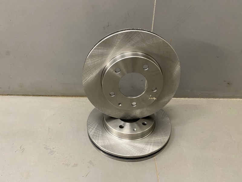 Диск тормозной Mazda Capella CG2PP 1998 передний