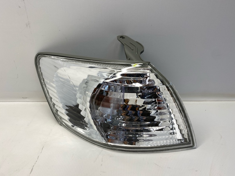 Поворотник Toyota Camry Gracia SXV20 2000 передний правый