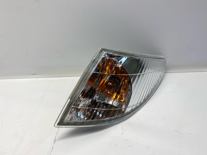 Поворотник Mazda Premacy CP8W 2001 левый