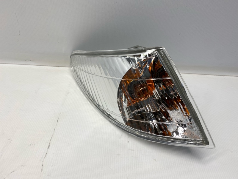 Поворотник Mazda Premacy CP8W 2001 правый