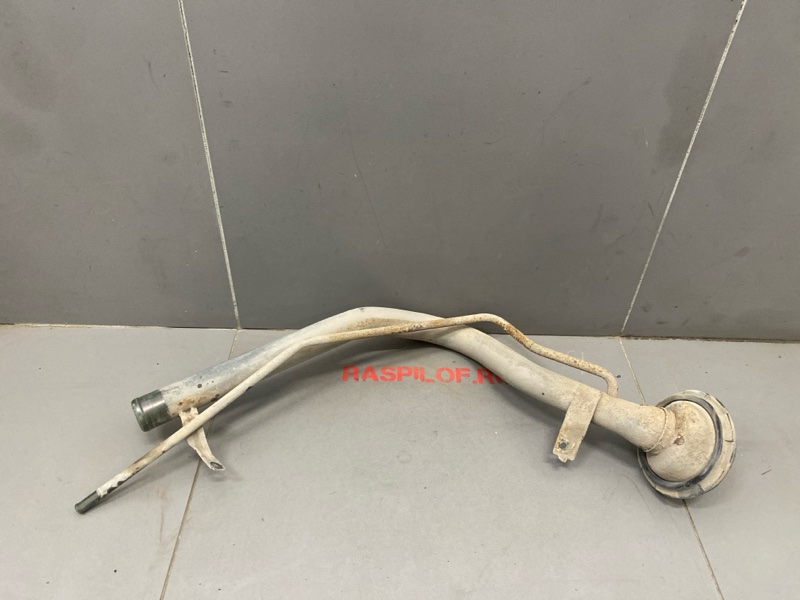 Горловина топливного бака NISSAN Wingroad WFY11 QG15DE 2000 (б/у)