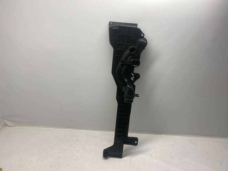 Кронштейн расширительного бачка BMW X5 E53 M54B30 2005
