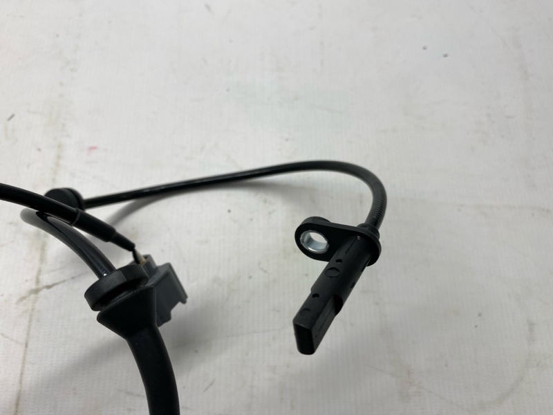 Датчик ABS NISSAN QASHQAI J11 2016 передний Датчик ABS NISSAN QASHQAI J11 2016 передний