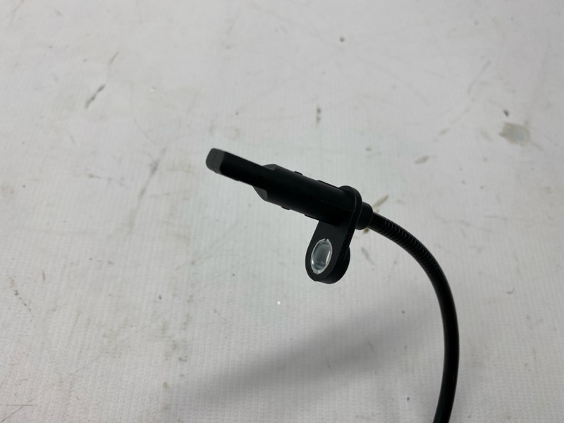 Датчик ABS NISSAN QASHQAI J11 2016 передний Датчик ABS NISSAN QASHQAI J11 2016 передний