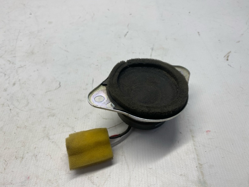 Динамик Lexus RX 300 MCU35 передний (б/у) Динамик Lexus RX 300 MCU35 передний (б/у)