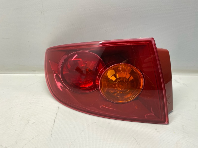 Фонарь стоп-сигнала Mazda Mazda3 BK 2004 левый