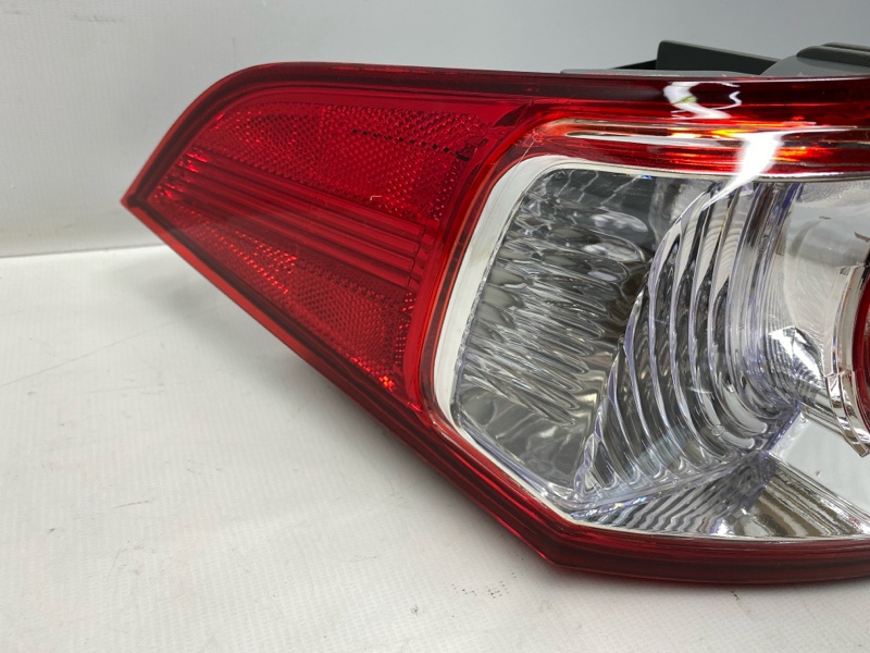 Фонарь стоп-сигнала Honda Accord CP1 2009 левый Фонарь стоп-сигнала Honda Accord CP1 2009 левый