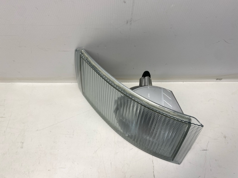 Поворотник Citroen Jumper 244 2001 передний правый Поворотник Citroen Jumper 244 2001 передний правый