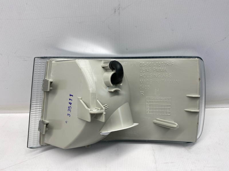 Поворотник Citroen Jumper 244 2001 передний правый Поворотник Citroen Jumper 244 2001 передний правый