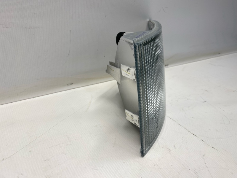 Поворотник Citroen Jumper 244 2001 передний левый Поворотник Citroen Jumper 244 2001 передний левый
