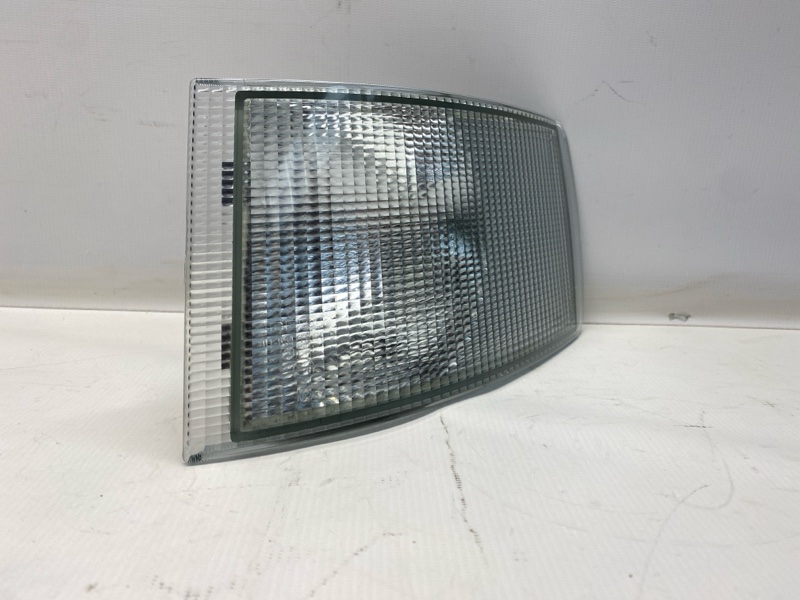 Поворотник Citroen Jumper 244 2001 передний левый Поворотник Citroen Jumper 244 2001 передний левый