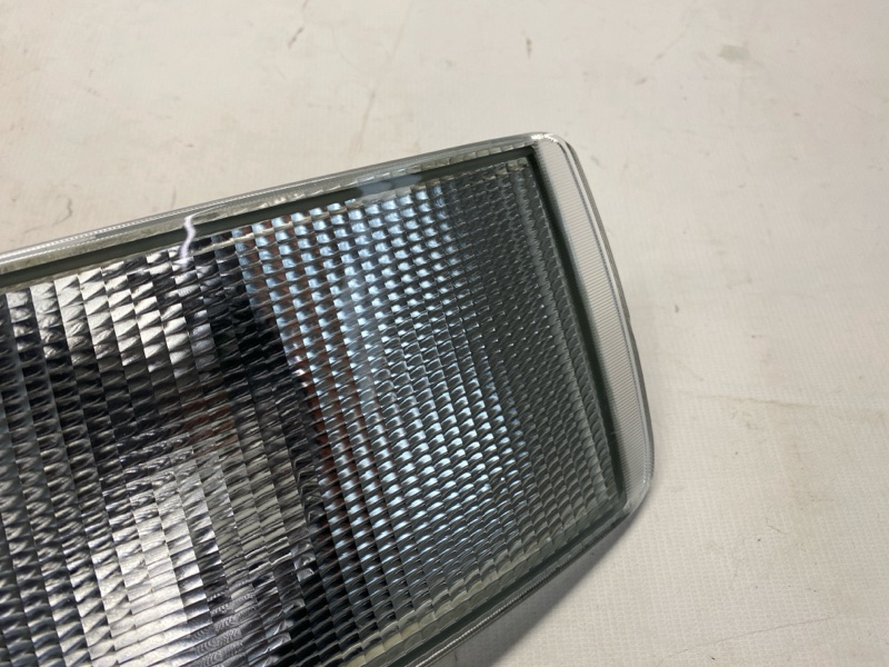 Поворотник Citroen Jumper 244 2001 передний левый Поворотник Citroen Jumper 244 2001 передний левый