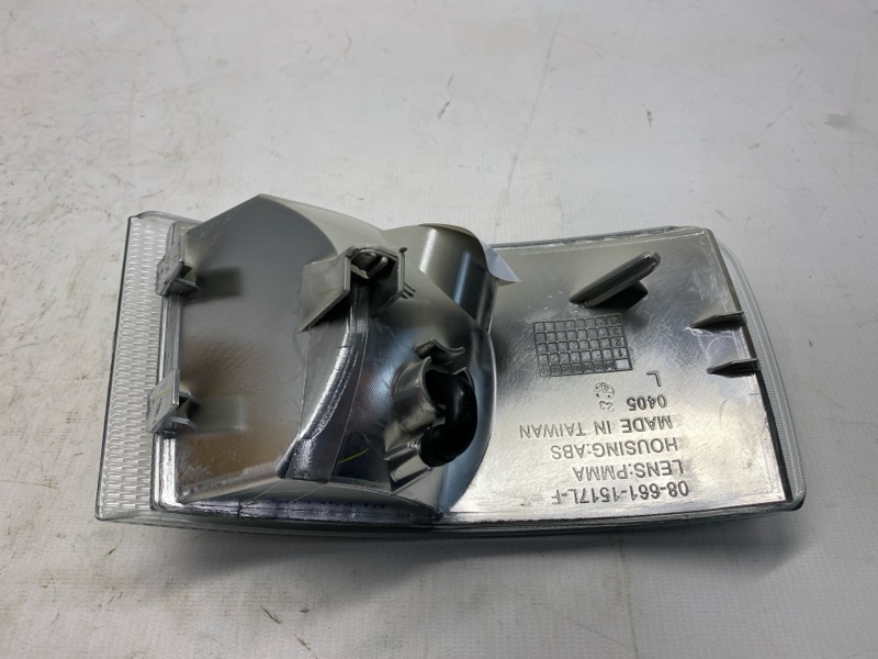 Поворотник Citroen Jumper 244 2001 передний левый Поворотник Citroen Jumper 244 2001 передний левый