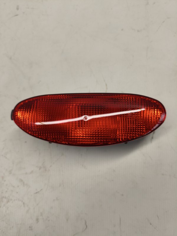 Фонарь стоп-сигнала Peugeot 206 2B 2001 задний