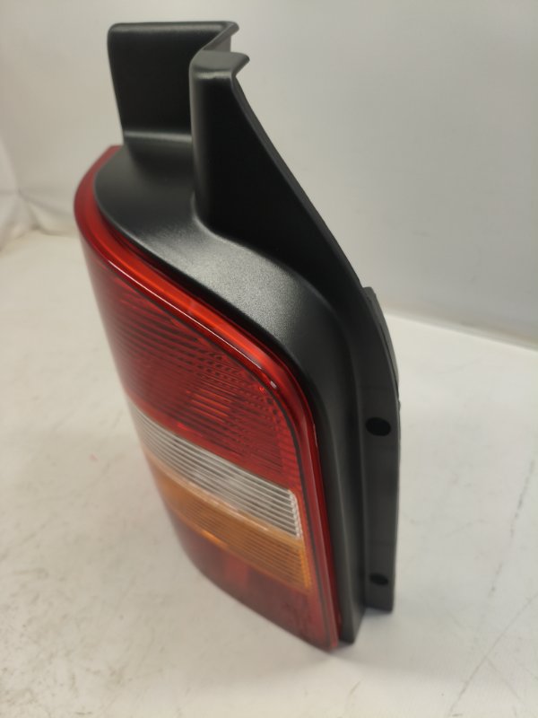 Фонарь стоп-сигнала Volkswagen Transporter T5 2006 задний левый Фонарь стоп-сигнала Volkswagen Transporter T5 2006 задний левый