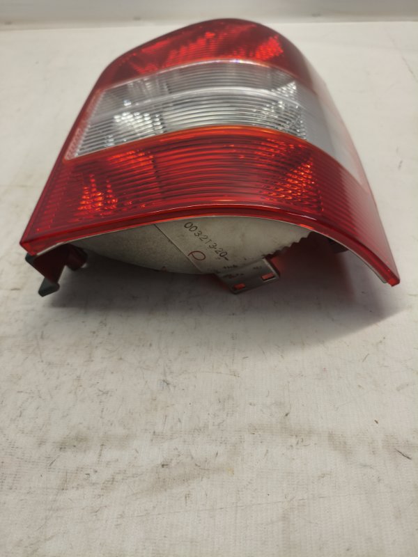 Фонарь стоп-сигнала Volkswagen Transporter T5 2006 задний правый Фонарь стоп-сигнала Volkswagen Transporter T5 2006 задний правый