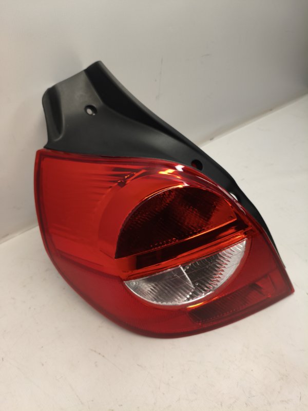 Фонарь стоп-сигнала Renault CLIO BR 2008 задний левый Фонарь стоп-сигнала Renault CLIO BR 2008 задний левый