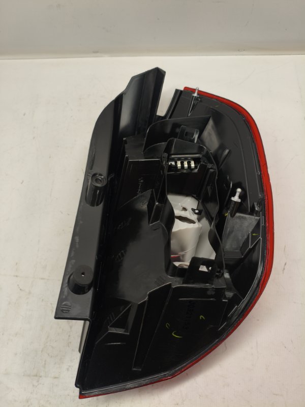 Фонарь стоп-сигнала Renault SCENIC JM02 2008 задний левый Фонарь стоп-сигнала Renault SCENIC JM02 2008 задний левый