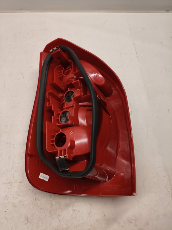 Фонарь стоп-сигнала Citroen Xsara Picasso N68 2008 задний правый Фонарь стоп-сигнала Citroen Xsara Picasso N68 2008 задний правый
