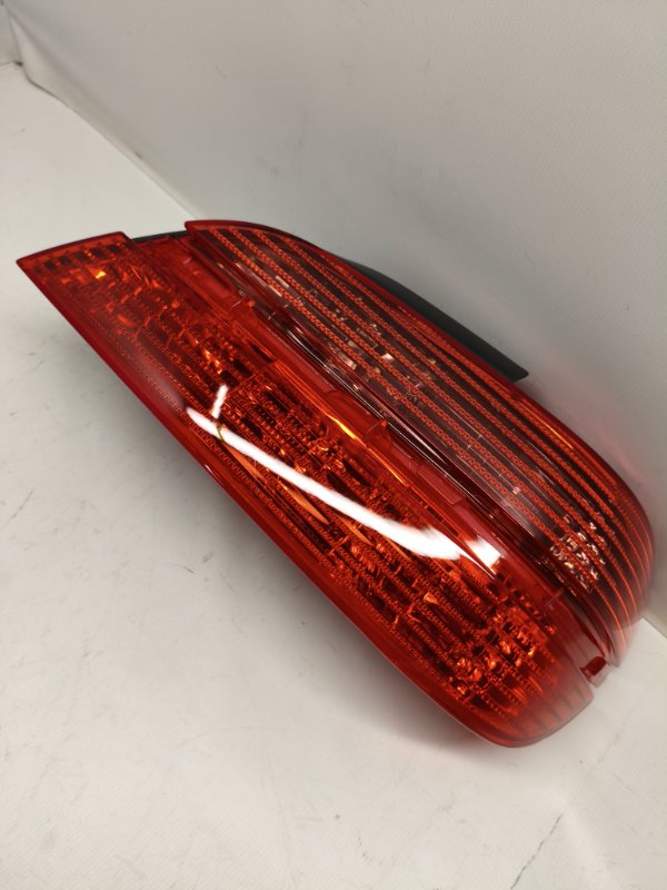 Фонарь стоп-сигнала Peugeot 406 8B 2001 задний правый Фонарь стоп-сигнала Peugeot 406 8B 2001 задний правый