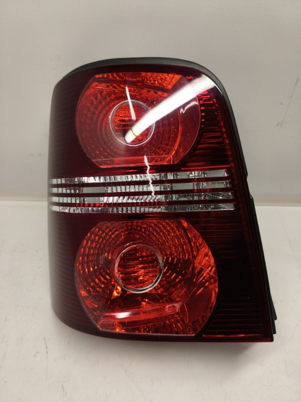 Фонарь стоп-сигнала Volkswagen Touran 1T1 2009 задний левый Фонарь стоп-сигнала Volkswagen Touran 1T1 2009 задний левый