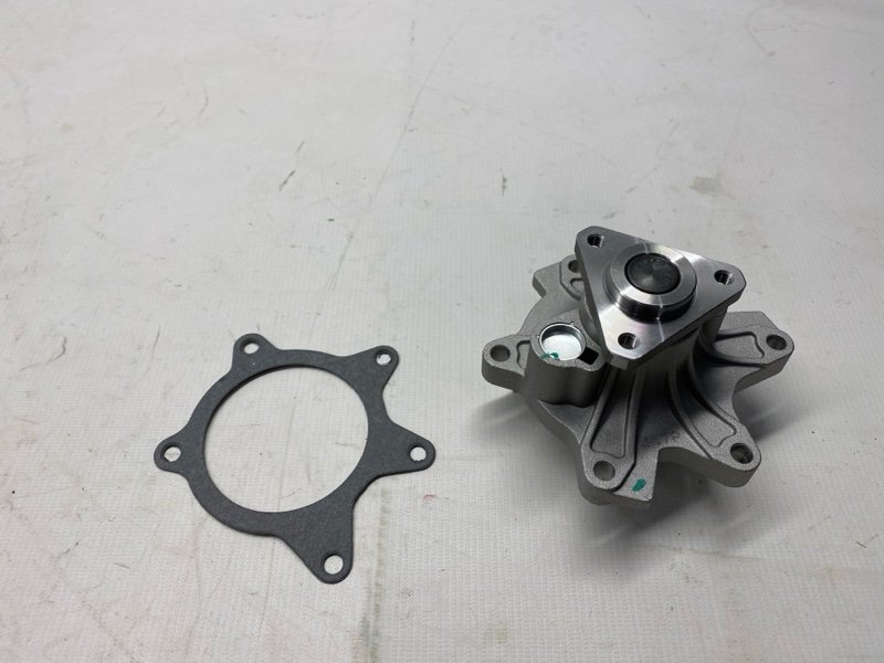 Помпа Toyota Corolla Fielder NZE121 1NZ-FE 2001 Помпа Toyota Corolla Fielder NZE121 1NZ-FE 2001