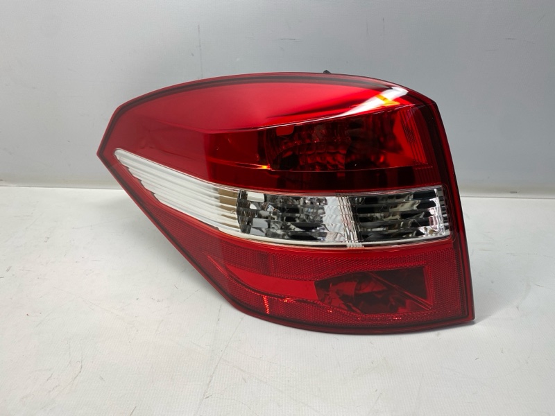Фонарь стоп-сигнала Renault Laguna BT0 2009 левый